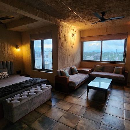 Revanta Studio Flat Kolhapur Dış mekan fotoğraf