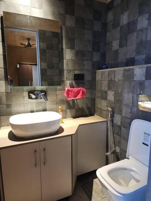 Revanta Studio Flat Kolhapur Dış mekan fotoğraf